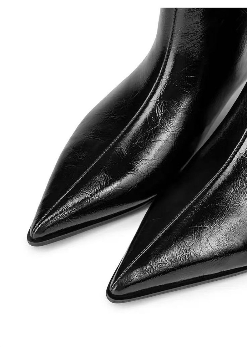 Новые осенне-зимние женские че – обзор и цена Leather Classic Strap